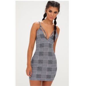 💕 Summer Sale 💕 NWOT Checkered Midi Dress